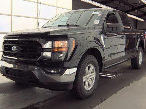 Used 2023 Ford F150 XLT w/ Trailer Tow Package AWD/4WD image 2