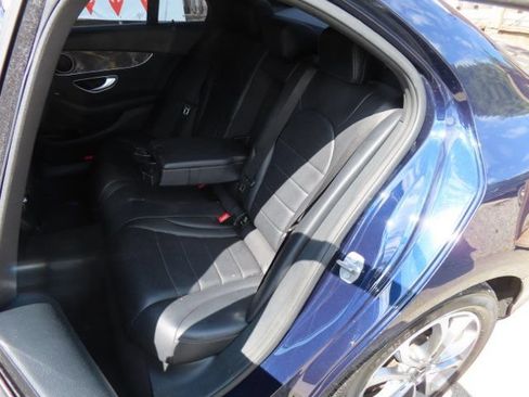 Used 2018 Mercedes-Benz C 300 4MATIC Sedan image 12