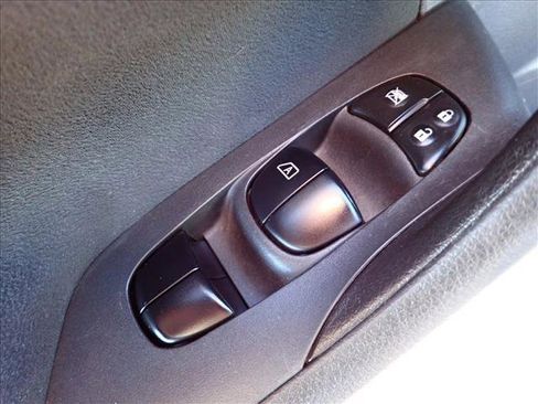 Used 2015 Nissan Altima 2.5 S w/ Sport Value Package image 11