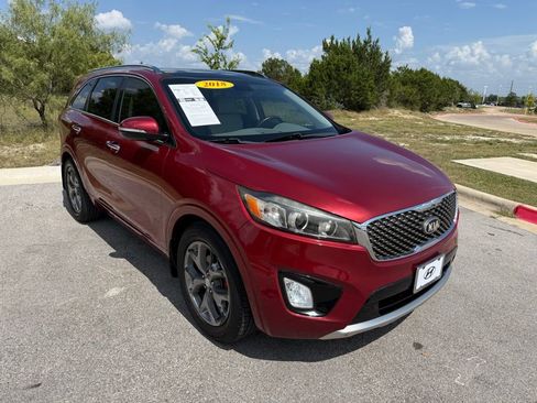 Used 2018 Kia Sorento SX image 3
