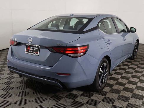 Used 2024 Nissan Sentra SV FWD image 8