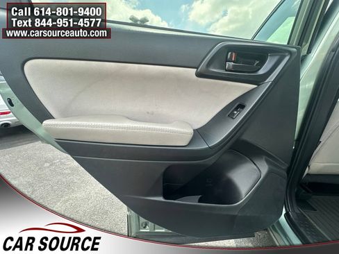 Used 2016 Subaru Forester 2.5i Premium AWD/4WD image 18