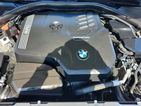 Used 2020 BMW 330i Sedan w/ Premium Package image 14