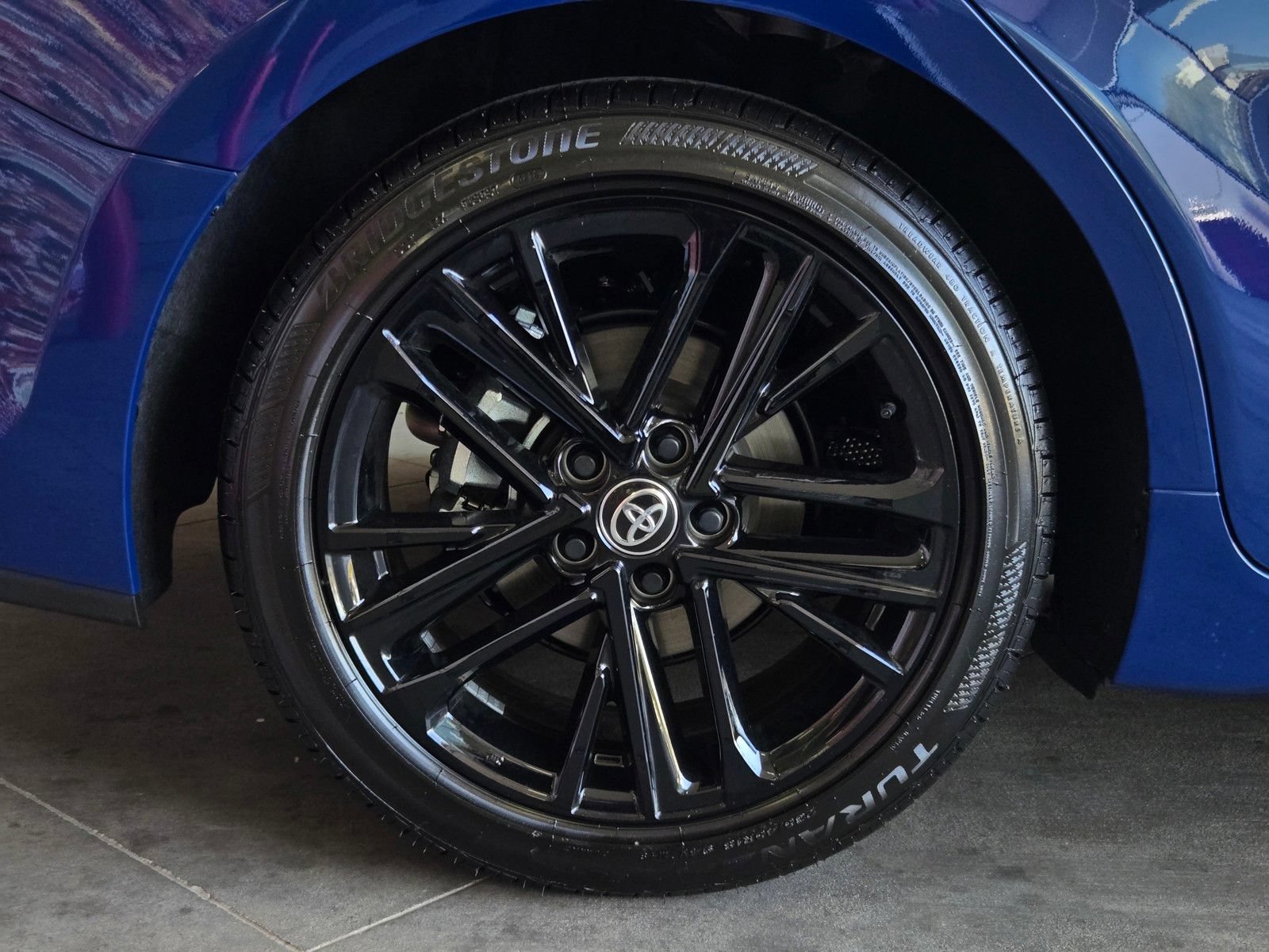 Certified 2026 Toyota Camry SE FWD image 5