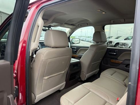 Used 2018 GMC Sierra 1500 SLT AWD/4WD image 8