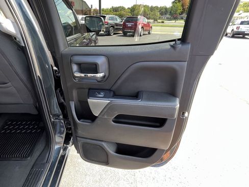 Used 2019 Chevrolet Silverado 1500 LT AWD/4WD image 31