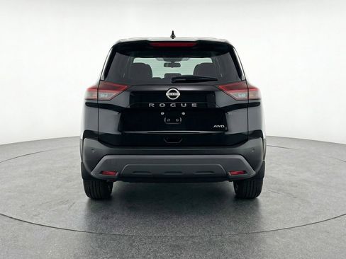 Used 2025 Nissan Rogue SV image 7
