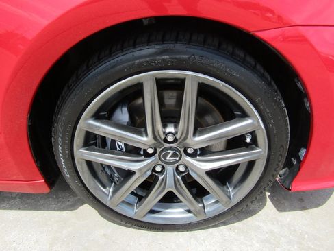 Used 2016 Lexus IS 200t w/ F Sport Package RWD image 7