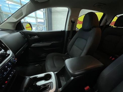 Used 2019 Chevrolet Colorado LT w/ LT Convenience Package image 13