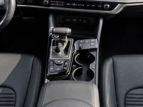 Used 2023 Kia Sportage SX FWD image 19