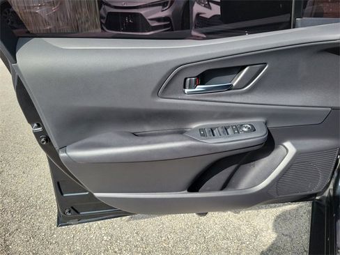 Used 2025 Toyota Prius XSE image 12