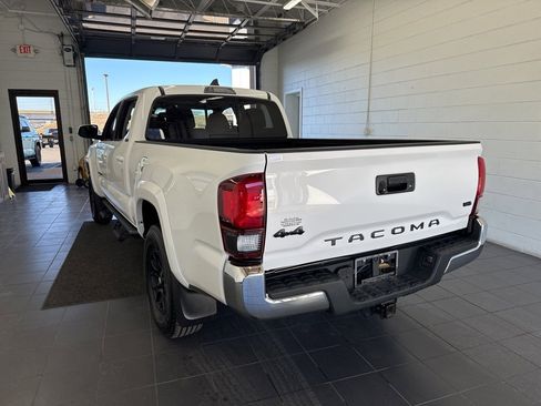Used 2022 Toyota Tacoma SR5 image 6