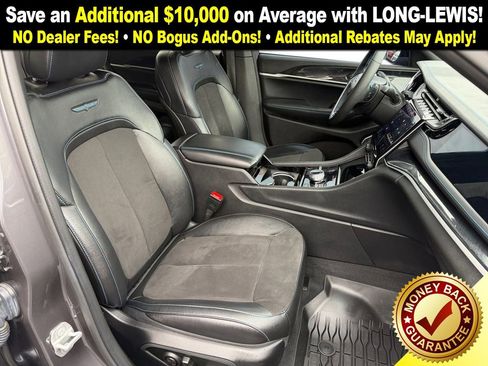 Used 2023 Jeep Grand Cherokee Trailhawk w/ Luxury Tech Group III image 22