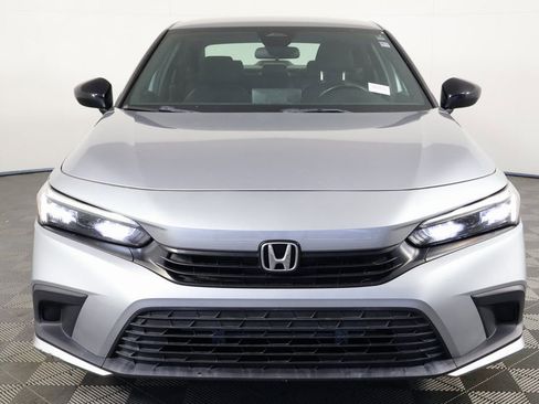 Used 2023 Honda Civic Sport image 2