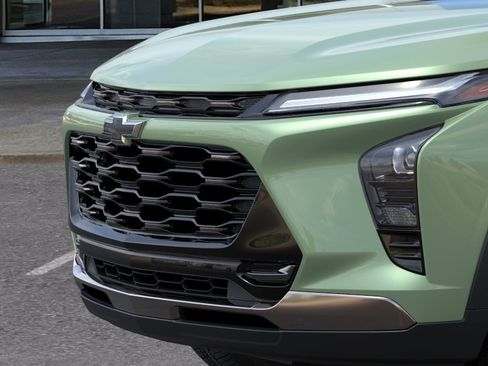 New 2026 Chevrolet Trax ACTIV w/ Driver Confidence Package FWD image 14