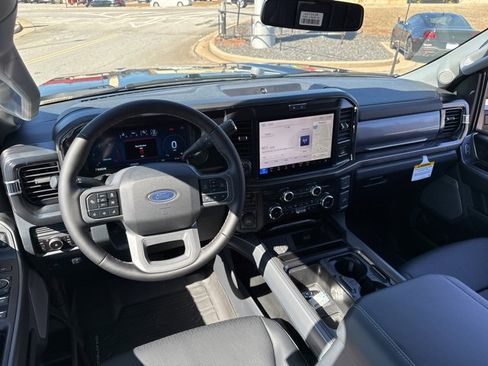 New 2026 Ford F250 Lariat image 24