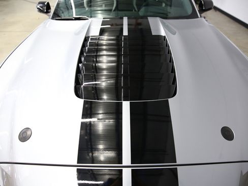 Used 2021 Ford Mustang Shelby GT500 w/ Carbon Fiber Track Pack RWD image 31