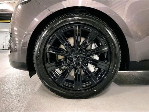 New 2026 Land Rover Range Rover SE AWD/4WD image 10