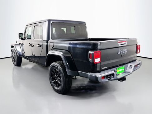 Used 2021 Jeep Gladiator Sport AWD/4WD image 7