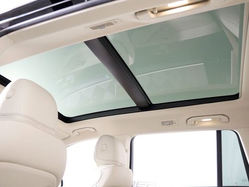 Certified 2023 Mercedes-Benz GLS 450 4MATIC image 17