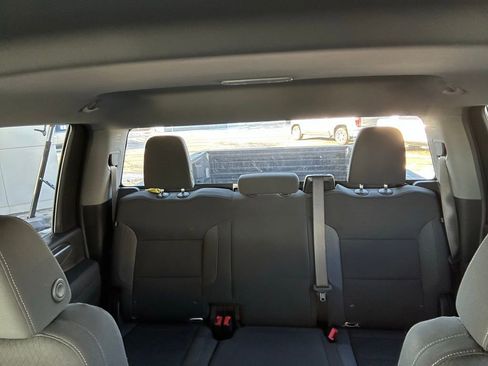 Certified 2025 Chevrolet Silverado 2500 LT image 26