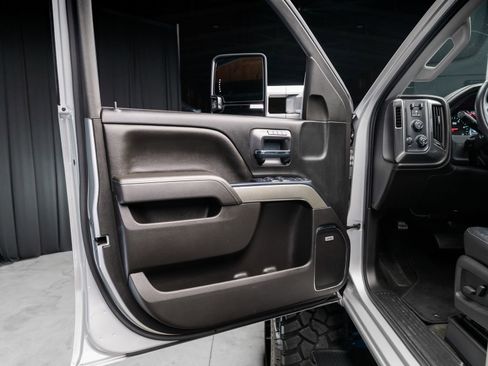 Used 2016 Chevrolet Silverado 2500 LTZ w/ Duramax Plus Package AWD/4WD image 68