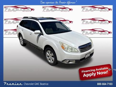 Used 2011 Subaru Outback 2.5i Premium AWD/4WD image 8