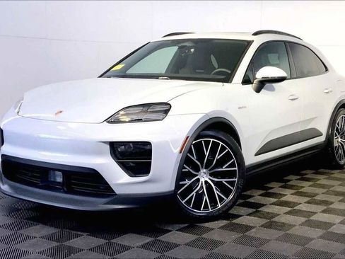 New 2025 Porsche Macan Electric image 73