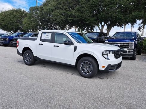 New 2025 Ford Maverick XLT w/ XLT Luxury Package AWD/4WD image 33