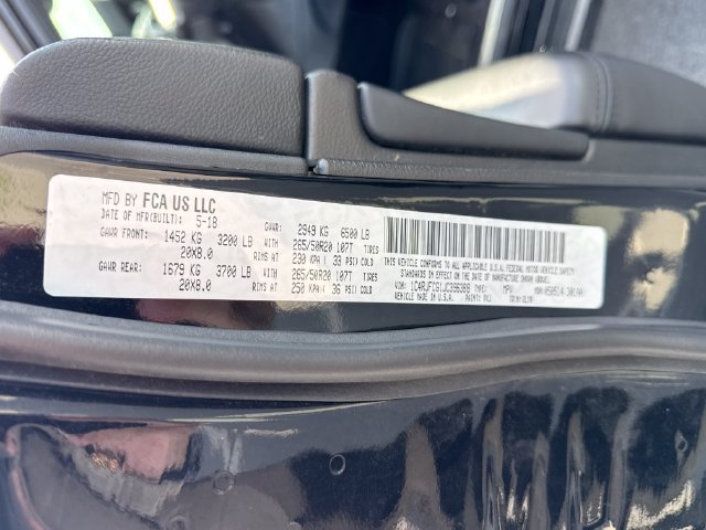 Used 2018 Jeep Grand Cherokee Overland AWD/4WD image 26