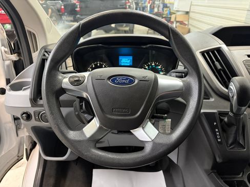 Used 2015 Ford Transit 150 XLT RWD image 12