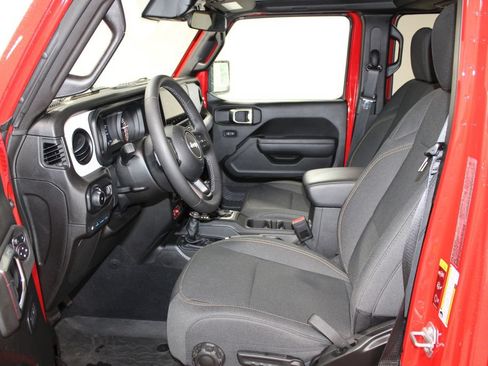 Used 2025 Jeep Wrangler Unlimited Sport S 4xe AWD/4WD image 24