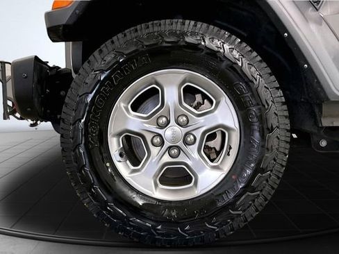 Used 2021 Jeep Wrangler Unlimited Sport AWD/4WD image 9