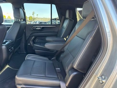 Used 2025 Chevrolet Tahoe Premier RWD image 39