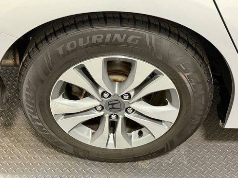 Used 2014 Honda Accord LX image 18