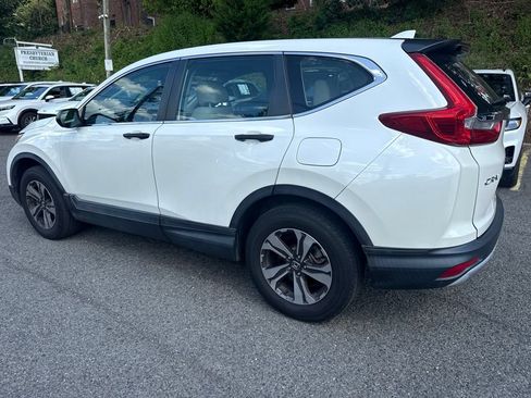 Used 2018 Honda CR-V LX image 3
