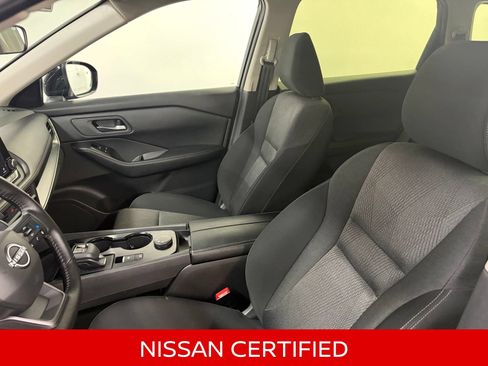 Certified 2025 Nissan Rogue SV AWD/4WD image 12