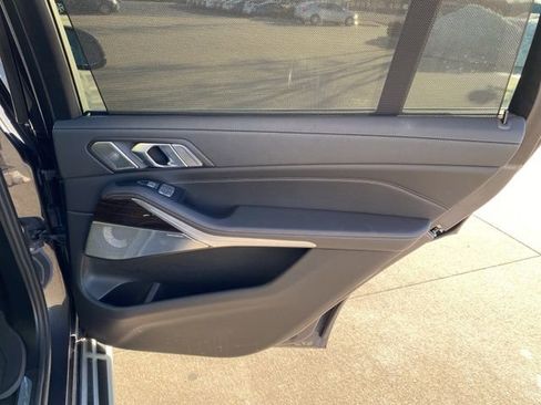 Used 2020 BMW X7 xDrive40i w/ Premium Package image 30