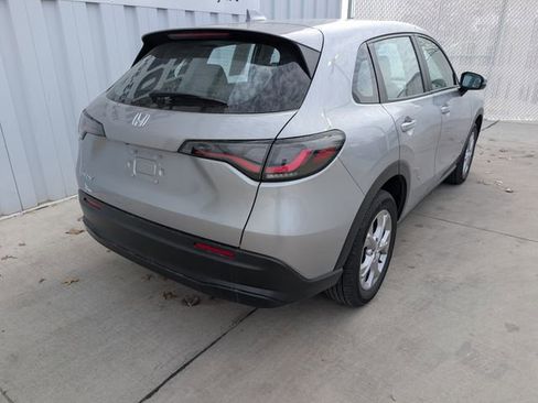 Used 2025 Honda HR-V LX image 18