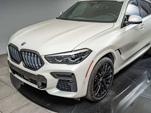 Used 2023 BMW X6 M50i AWD/4WD image 14