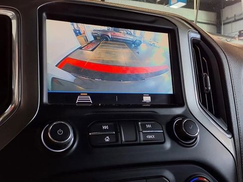 Used 2021 Chevrolet Silverado 1500 LT w/ Safety Package II image 21