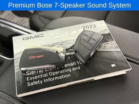 Used 2023 GMC Sierra 1500 SLT w/ SLT Premium Package AWD/4WD image 23