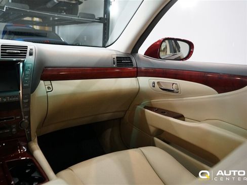 Used 2007 Lexus LS 460 RWD image 23