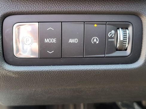 New 2026 GMC Acadia Elevation image 21