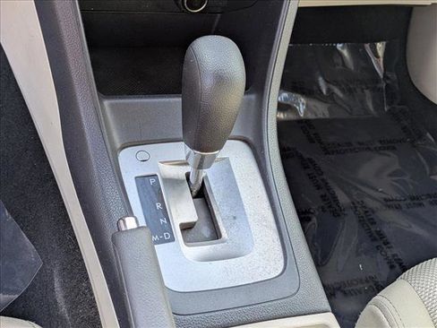 Used 2015 Subaru Crosstrek 2.0i Premium image 14