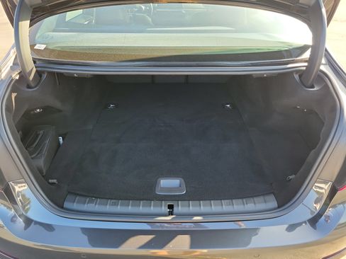 Used 2019 BMW 530e w/ Convenience Package RWD image 12