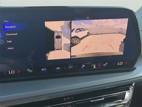 New 2026 Chevrolet Traverse LT w/ Midnight/Sport Edition image 31