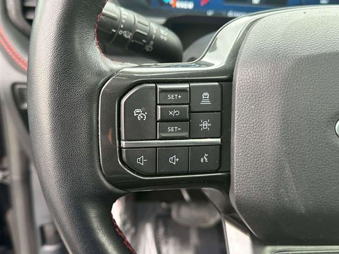 Used 2022 Ford Expedition Max Limited image 21