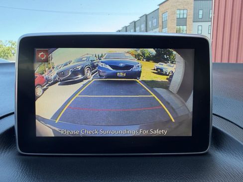 Used 2014 MAZDA MAZDA3 s Grand Touring w/ Technology Package FWD image 17