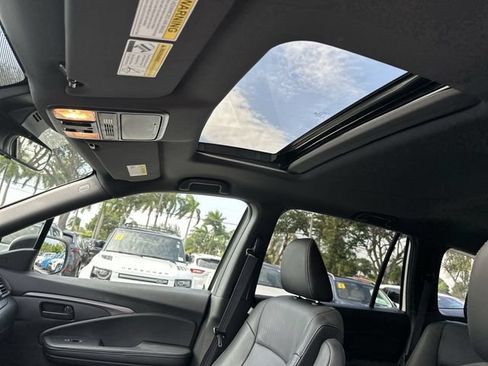 Used 2023 Honda Passport EX-L image 22